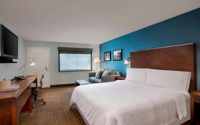 photo 5 of Four Points by Sheraton Anaheim