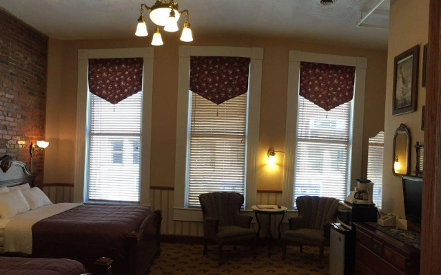 photo 3 of Hotel Millersburg