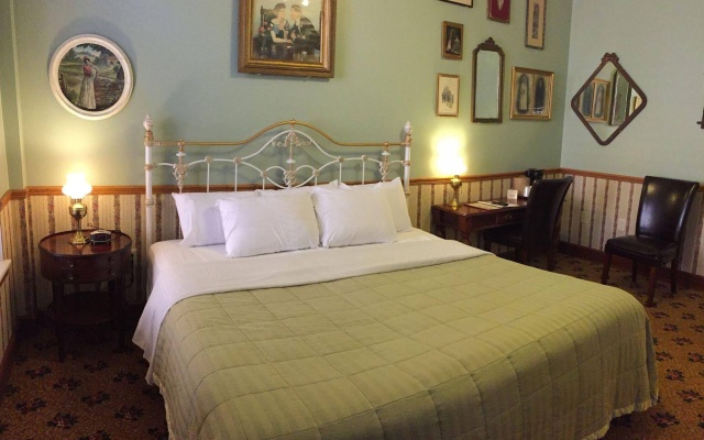 photo 5 of Hotel Millersburg