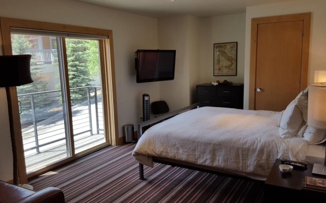 photo 3 of Hotel Minturn