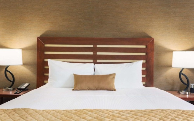 photo 2 of Hotel Royale of Grand Rapids