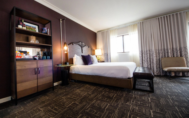 photo 5 of Kimpton Hotel Vintage Portland by IHG