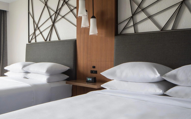 photo 5 of Houston Marriott South at Hobby Airport