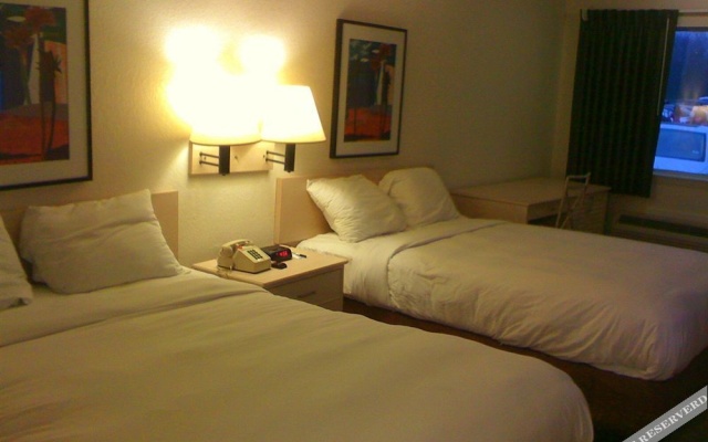 photo 3 of Hobby Airport Inn