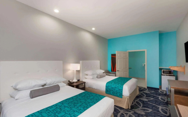 photo 4 of Americas Best Value Inn Houston Willowbrook
