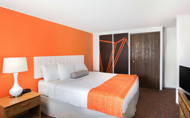 photo 4 of Howard Johnson by Wyndham Wilmington