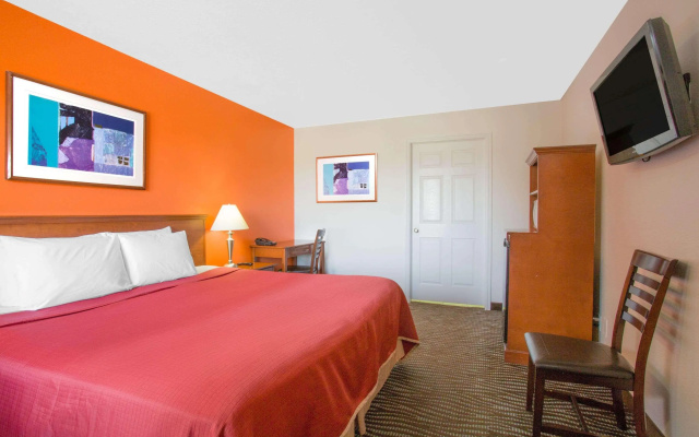 photo 3 of Howard Johnson Inn And Suites Saint George HWY I-15 Exit 6