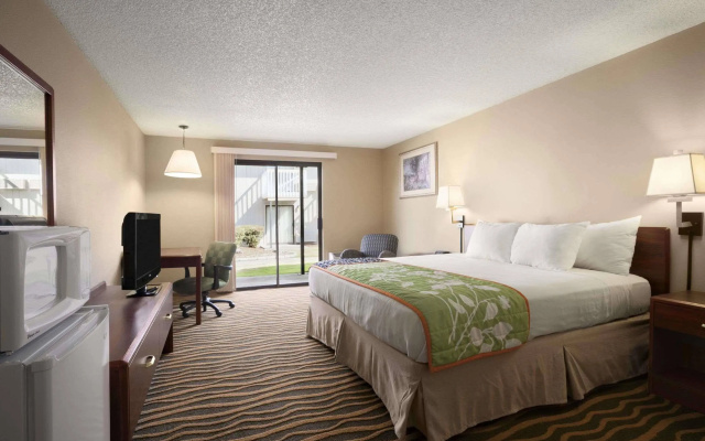 photo 5 of South Tacoma Suites
