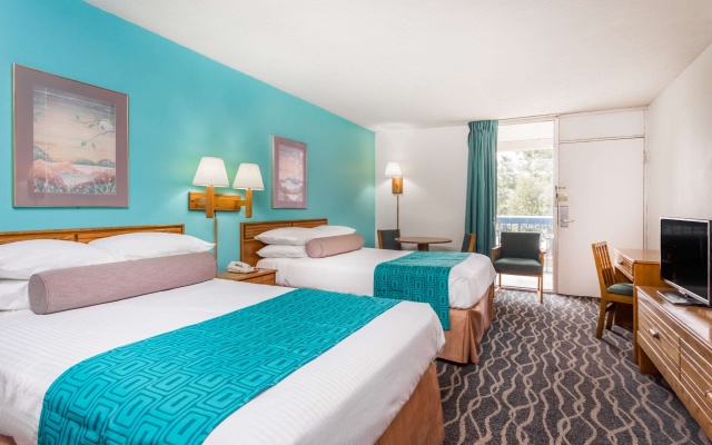 photo 3 of Howard Johnson by Wyndham Commerce GA