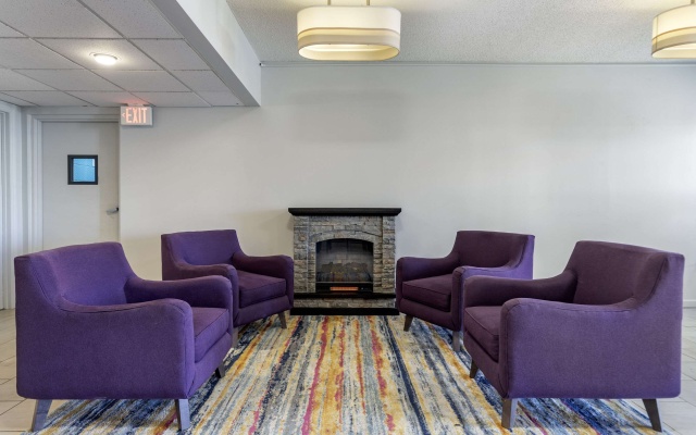photo 3 of Quality Inn Spartanburg Northwest