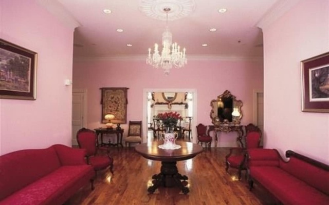 photo 2 of Hubbard Mansion B&B