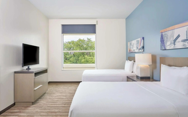 photo 2 of Hyatt House Chicago Medical/University District