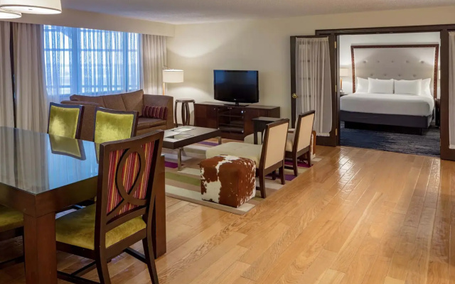 photo 5 of Sonesta Hotel Houston IAH Airport