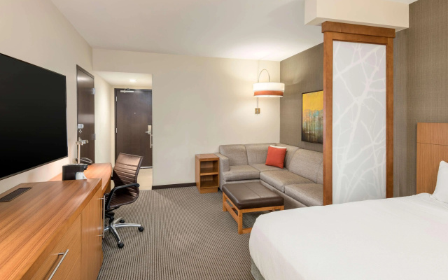 photo 3 of Hyatt Place Greenville Downtown