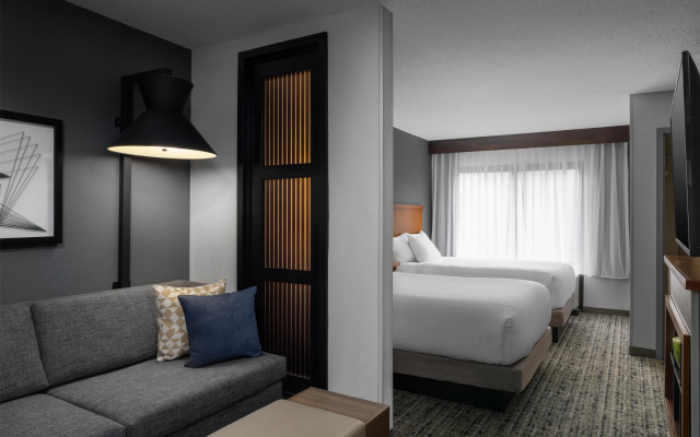 photo 5 of Hyatt Place Indianapolis Airport