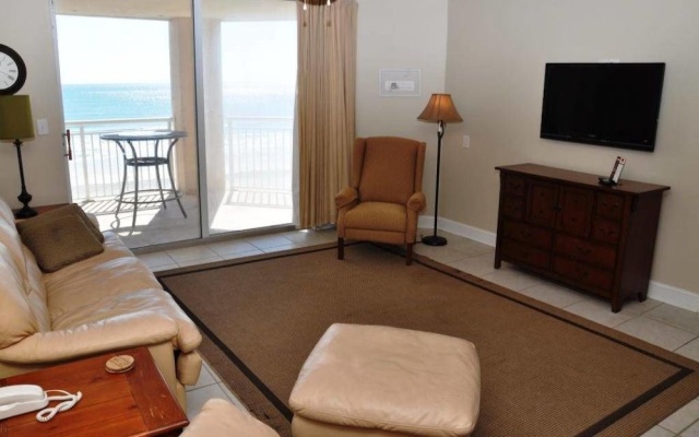 photo 4 of Hyperion Towers 302 - 2 Br condo by RedAwning