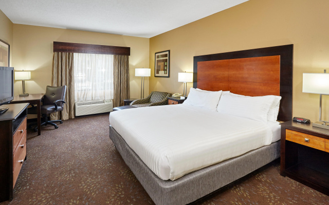 photo 5 of Comfort Inn & Suites Buford near Mall of Georgia