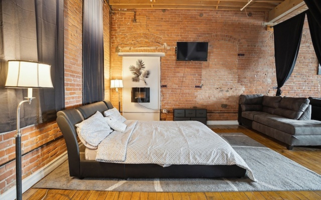 photo 2 of Downtown Detroit Loft - Fully equipped & Absolutely Gorgeous theme by RedAwning