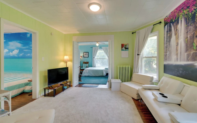 photo 4 of 2 Miles to Dtwn! Idyllic Rochester Apt w/ Hot Tub