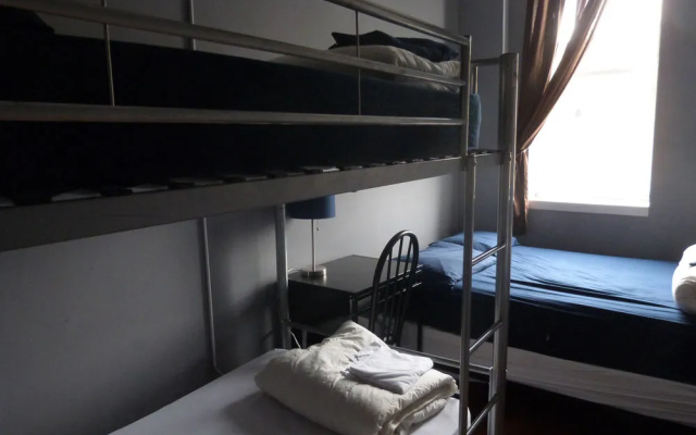 photo 3 of IHSP Chicago Hostel