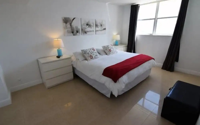 photo 4 of Incredible 2 Bed 2 Bath On The Beach @ Tides