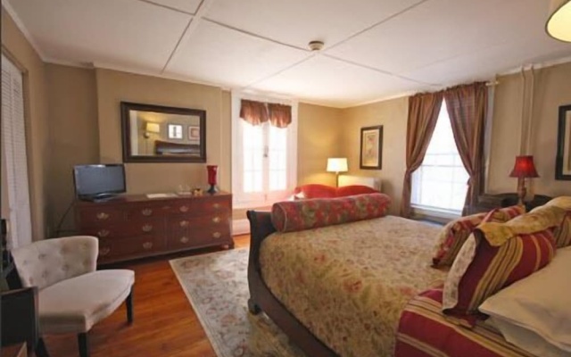 photo 3 of Inn at Park Spring