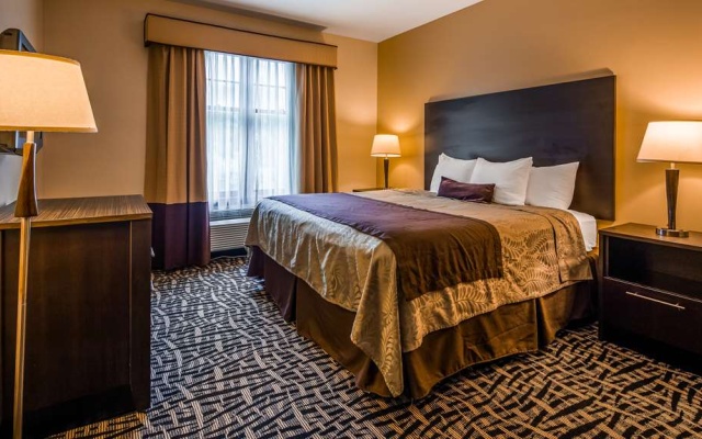 photo 3 of Inn at the Falls