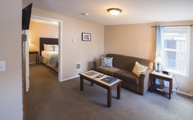 photo 3 of Inn at the Prom Oceanfront Seaside