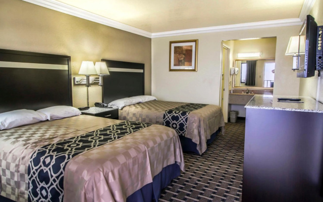 photo 4 of Inn of America - Palm Beach Gardens