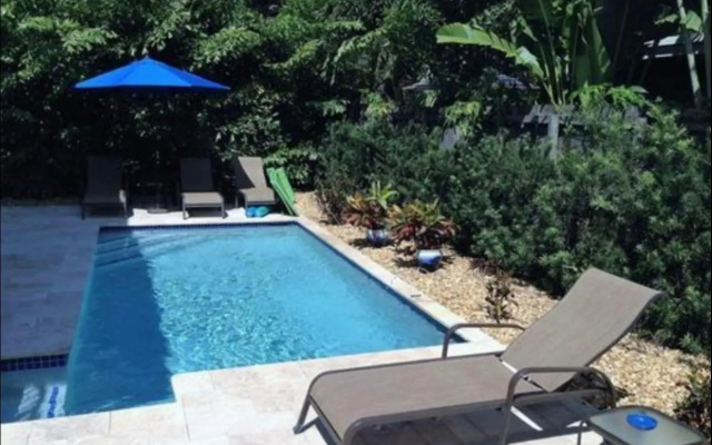 photo 4 of Inn On The Drive ( Adults Only)