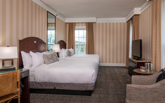 photo 5 of Inns at the Equinox