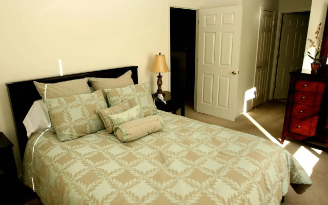 photo 4 of Instrata by Executive Apartments