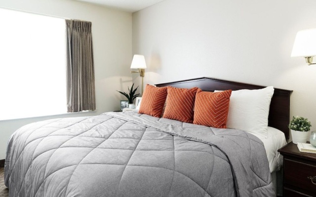 photo 5 of InTown Suites Extended Stay Atlanta GA - Indian Trail
