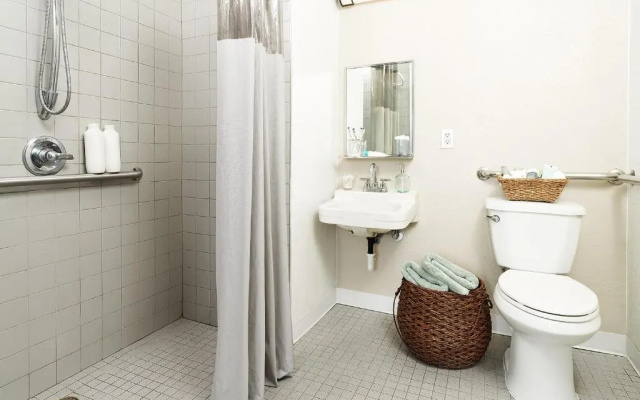 photo 4 of InTown Suites Extended Stay Raleigh NC - Capital Blvd