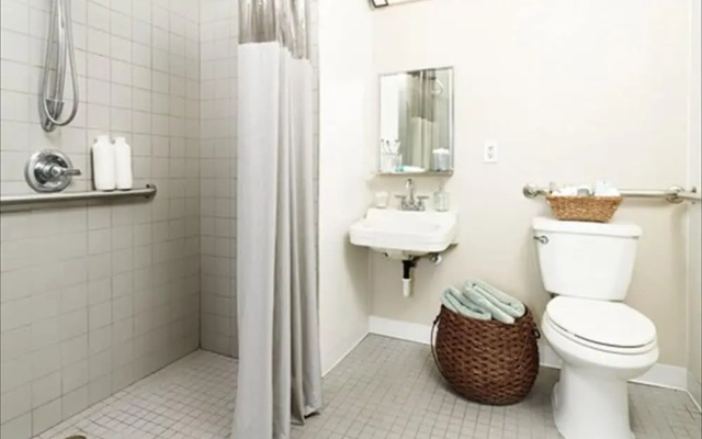 photo 3 of Intown Suites Extended Stay St. Louis Mo - St. Charles