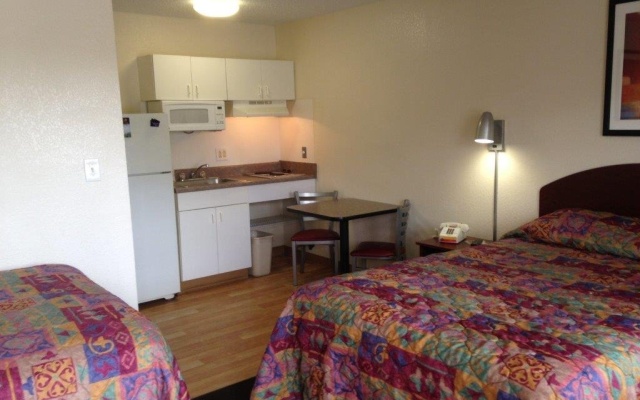 photo 3 of InTown Suites Extended Stay Houston TX - West Oaks