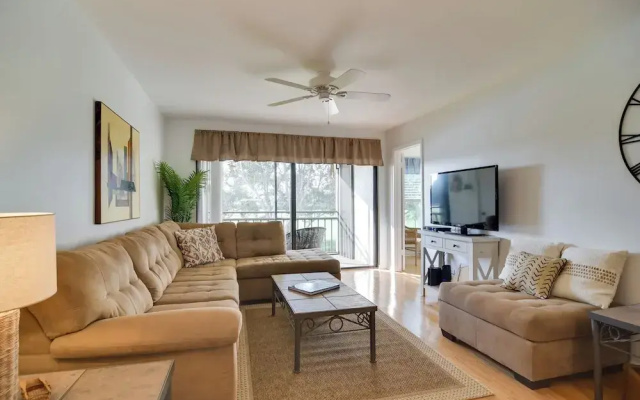 photo 3 of Isla Del Sol Condo ~ 2 Miles to St Pete Beach!