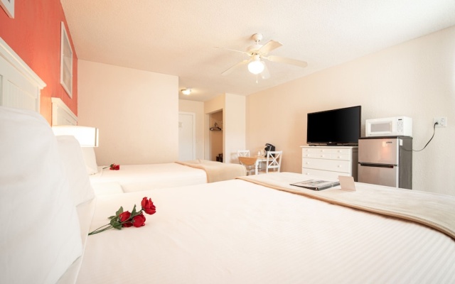 photo 5 of Island Sun Inn & Suites - Historic Venice & Beach Getaway