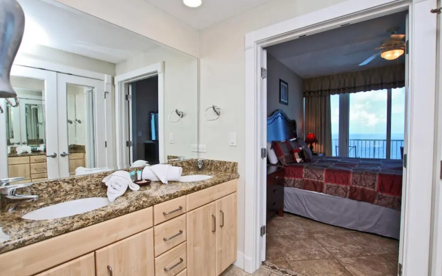 photo 3 of Island Tower by Youngs Suncoast