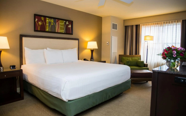 photo 3 of Isle Casino Hotel - Bettendorf