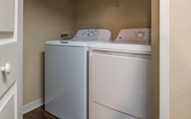 photo 3 of 1 BR and 2 BR Jacksonville Beach Apt with Parking by Frontdesk