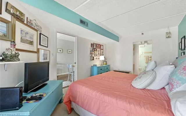 photo 3 of Jacksonville Beachdrifter 403 - Two Bedroom Condo