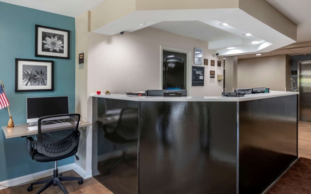 photo 4 of Sleep Inn Jacksonville Airport