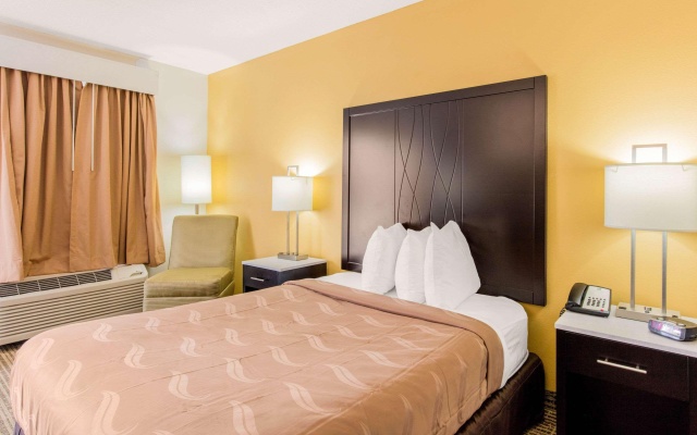 photo 3 of Quality Inn Trussville I-59 exit 141
