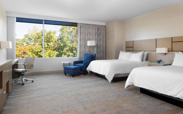 photo 2 of JB Duke Hotel