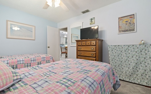 photo 2 of Jerry's Gem 3 Bedroom Home by Redawning