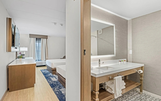 photo 5 of John Carver Inn & Spa