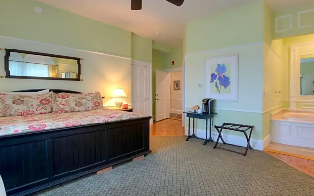 photo 5 of John Joseph Inn