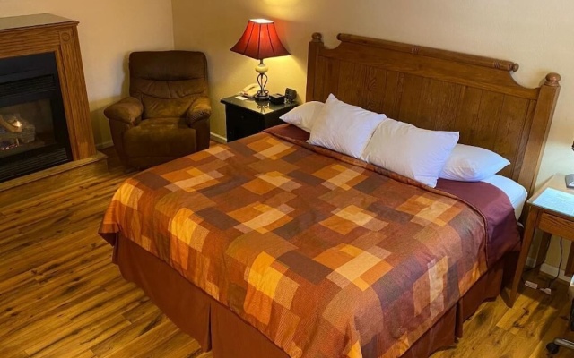 photo 3 of Jonathan Creek Inn and Villas