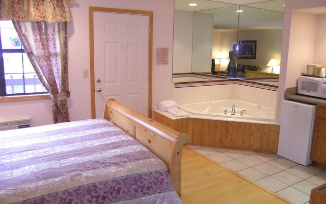 photo 5 of Jonathan Creek Inn and Villas